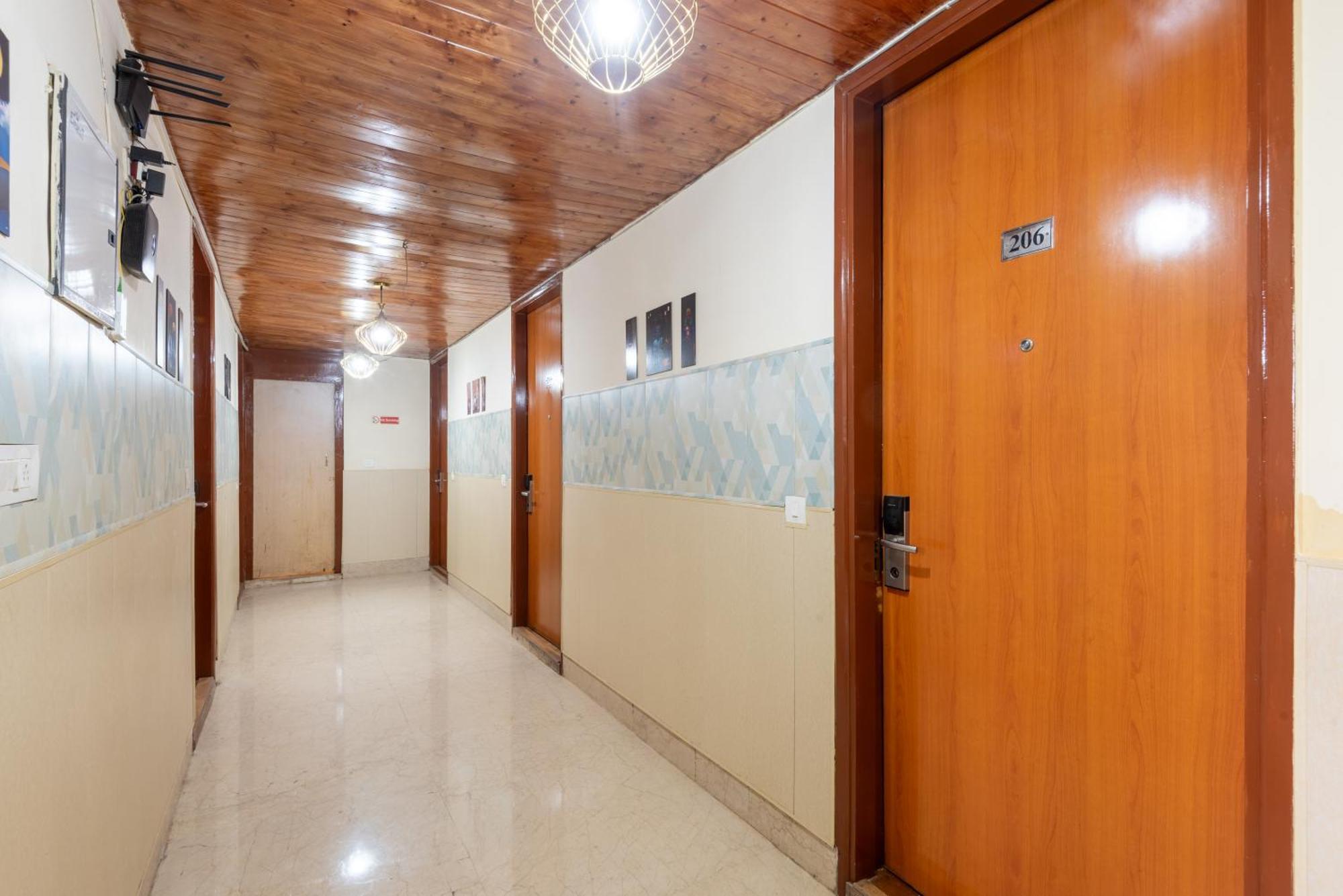 Oyster Pearl I Near Medanta Hospital I Sec-39 I Gurgaon Hotel ภายนอก รูปภาพ
