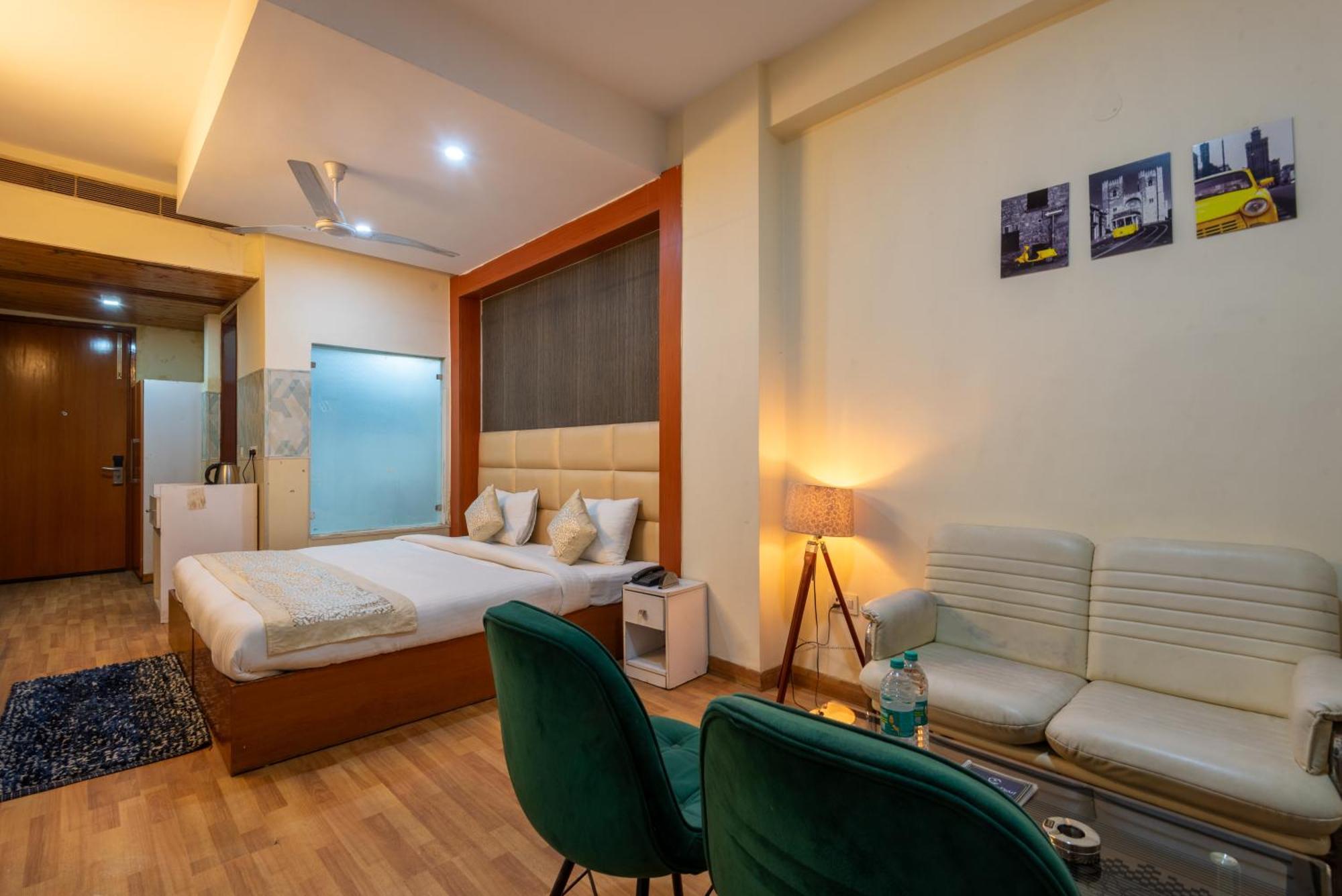Oyster Pearl I Near Medanta Hospital I Sec-39 I Gurgaon Hotel ภายนอก รูปภาพ