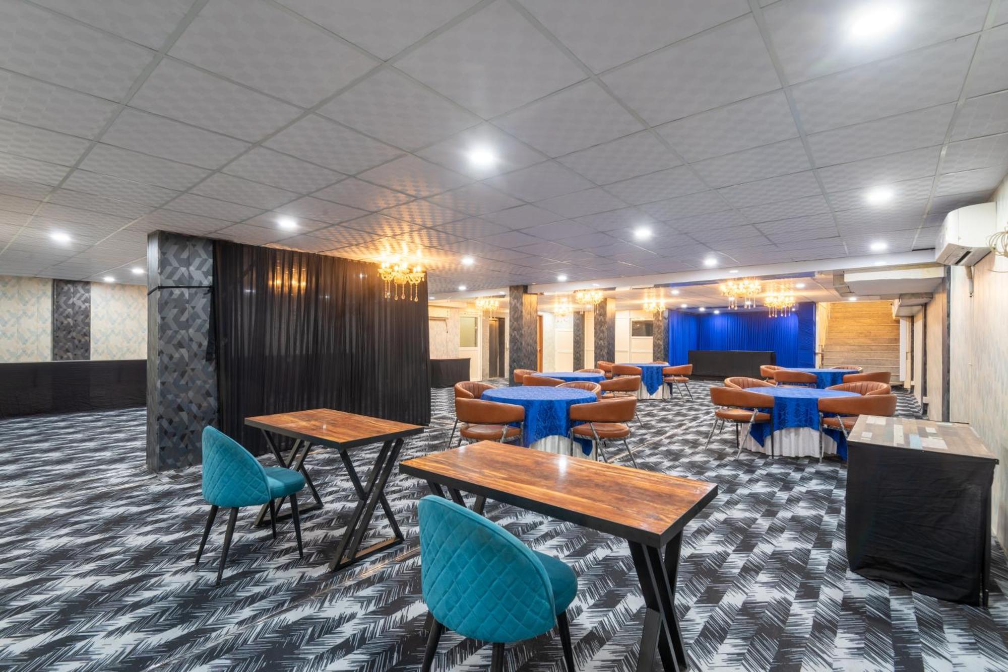 Oyster Pearl I Near Medanta Hospital I Sec-39 I Gurgaon Hotel ภายนอก รูปภาพ