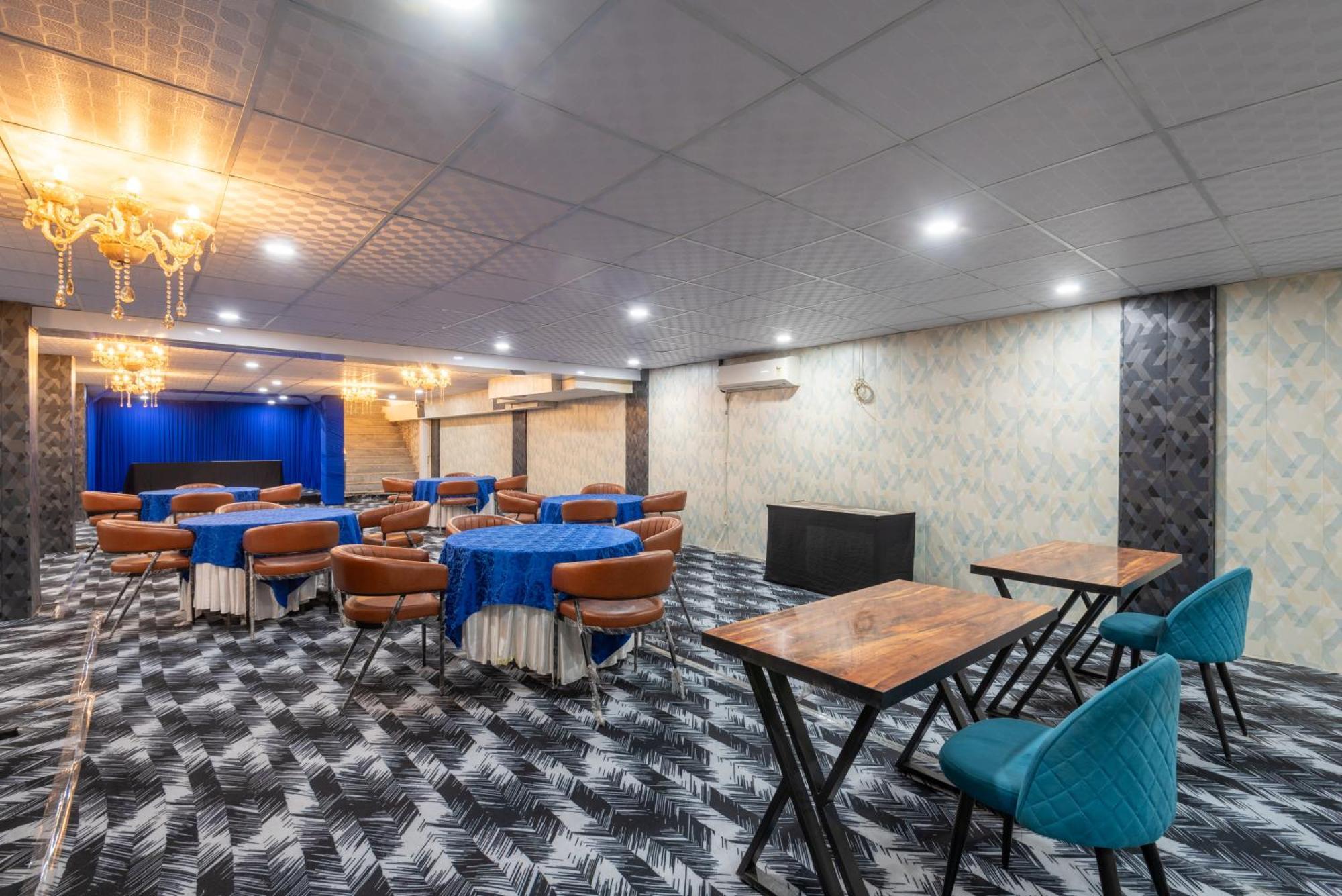 Oyster Pearl I Near Medanta Hospital I Sec-39 I Gurgaon Hotel ภายนอก รูปภาพ